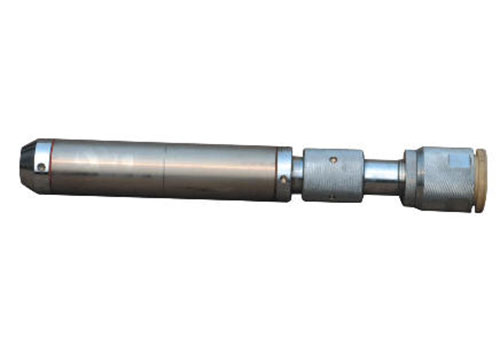 Magnetic collar locator